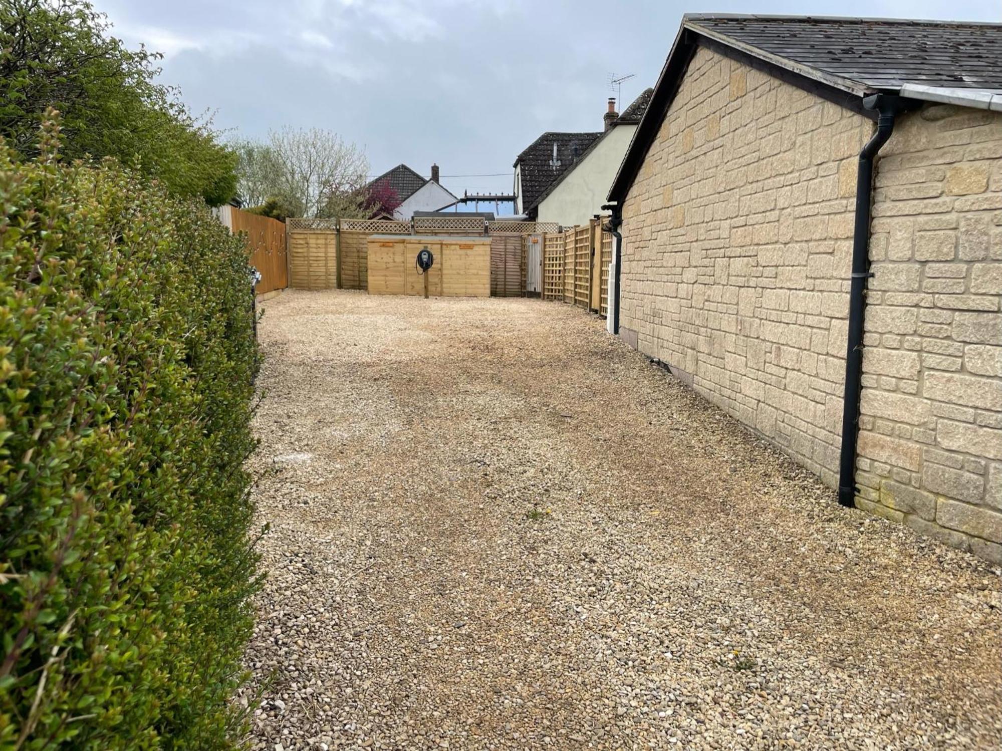 The Dog House, Mere Villa Mere  Exterior photo